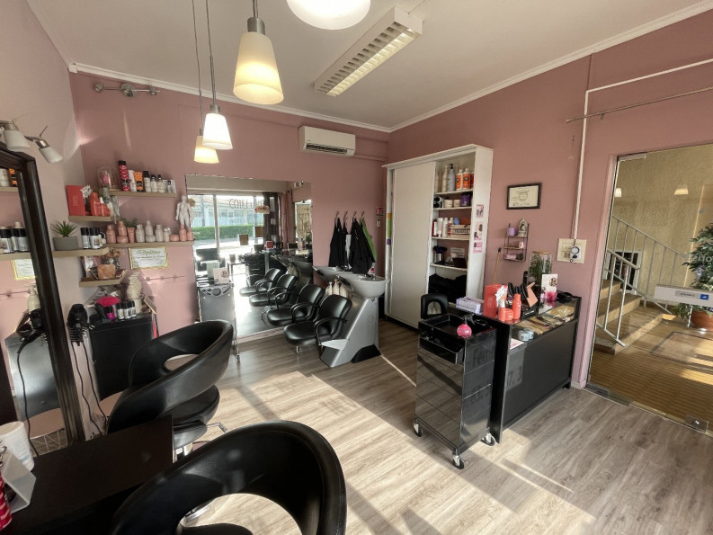 location Local commercial Beziers - Photo 2