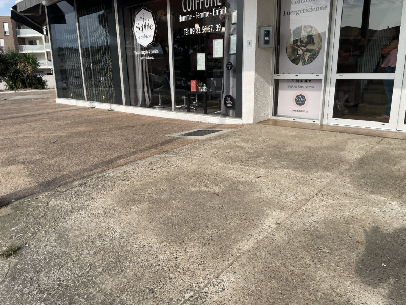 location Local commercial Beziers - Photo 7