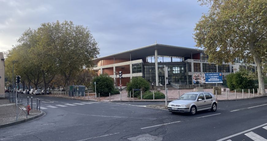 vente Parking intérieur Beziers