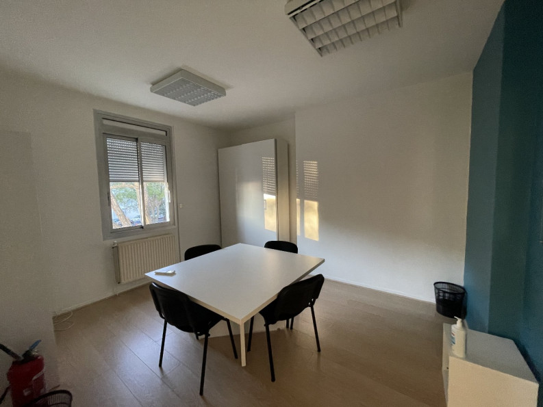 vente Immeuble de bureaux Beziers - Photo 2