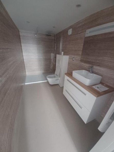 location Appartement Sete - Photo 6