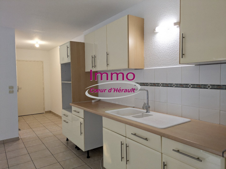 location Appartement Saint Andre De Sangonis - Photo 1