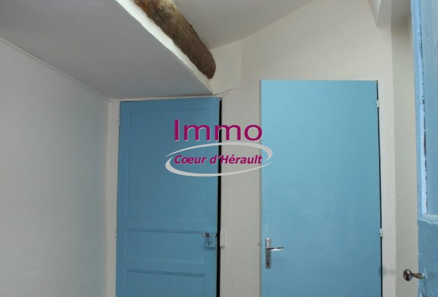 location Maison de village Nebian - Photo 4