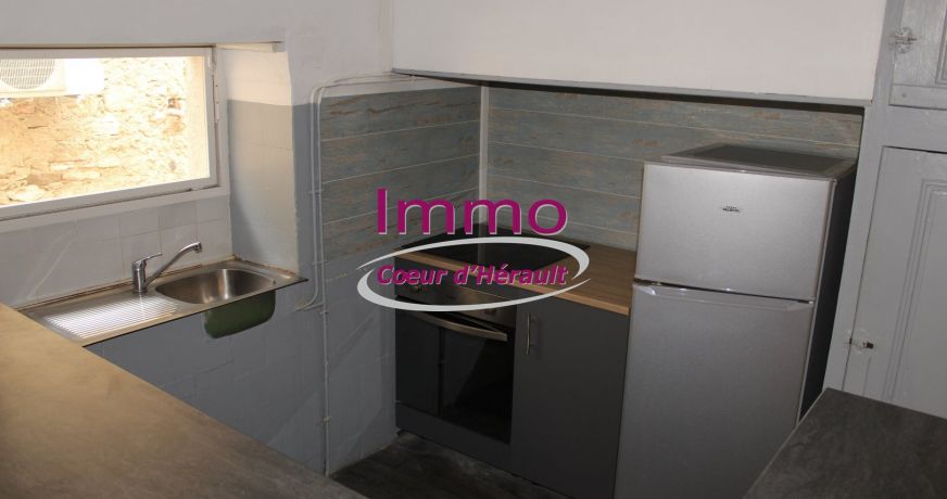 location Maison de village Nebian