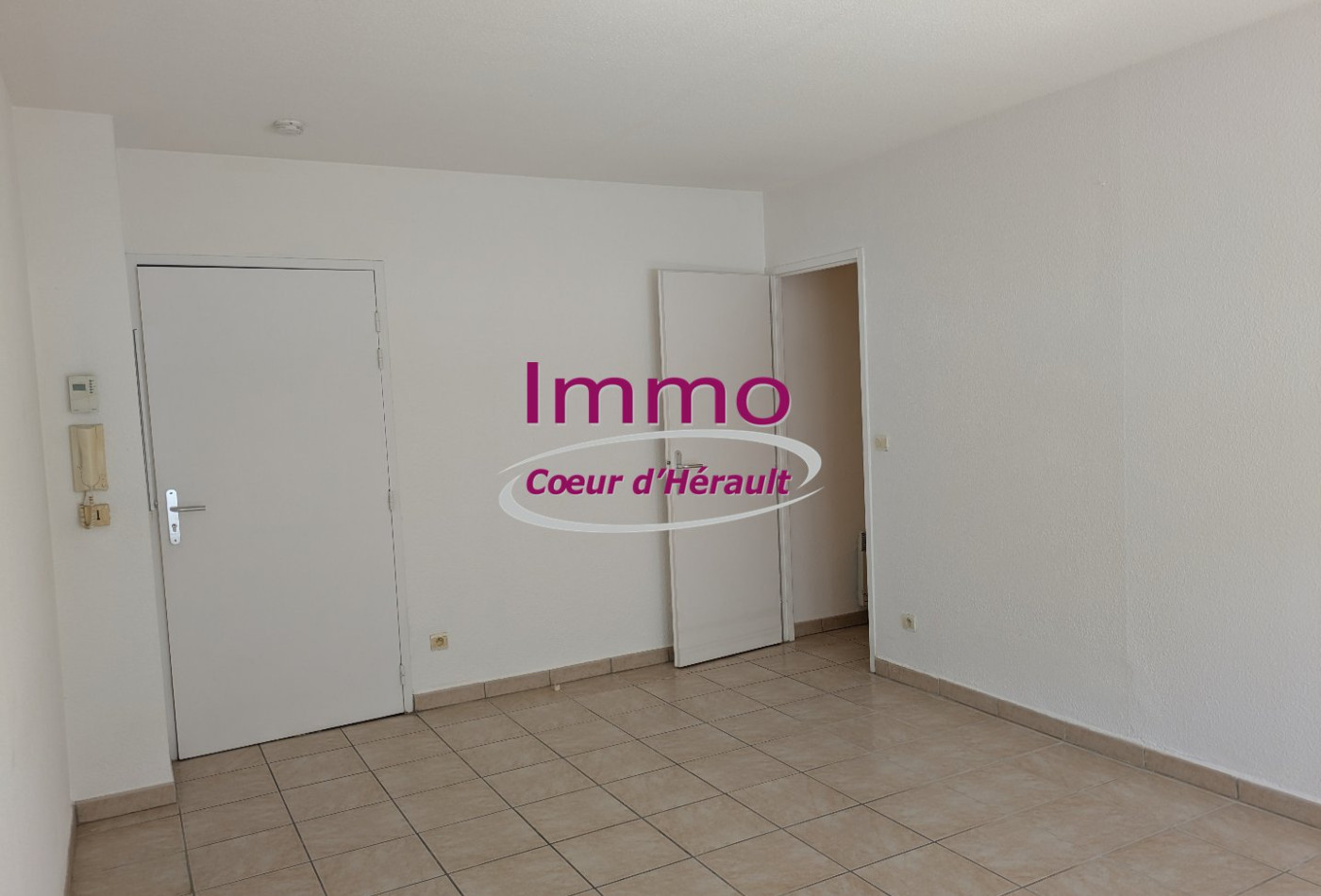 location Appartement en résidence Saint Andre De Sangonis - Photo 6