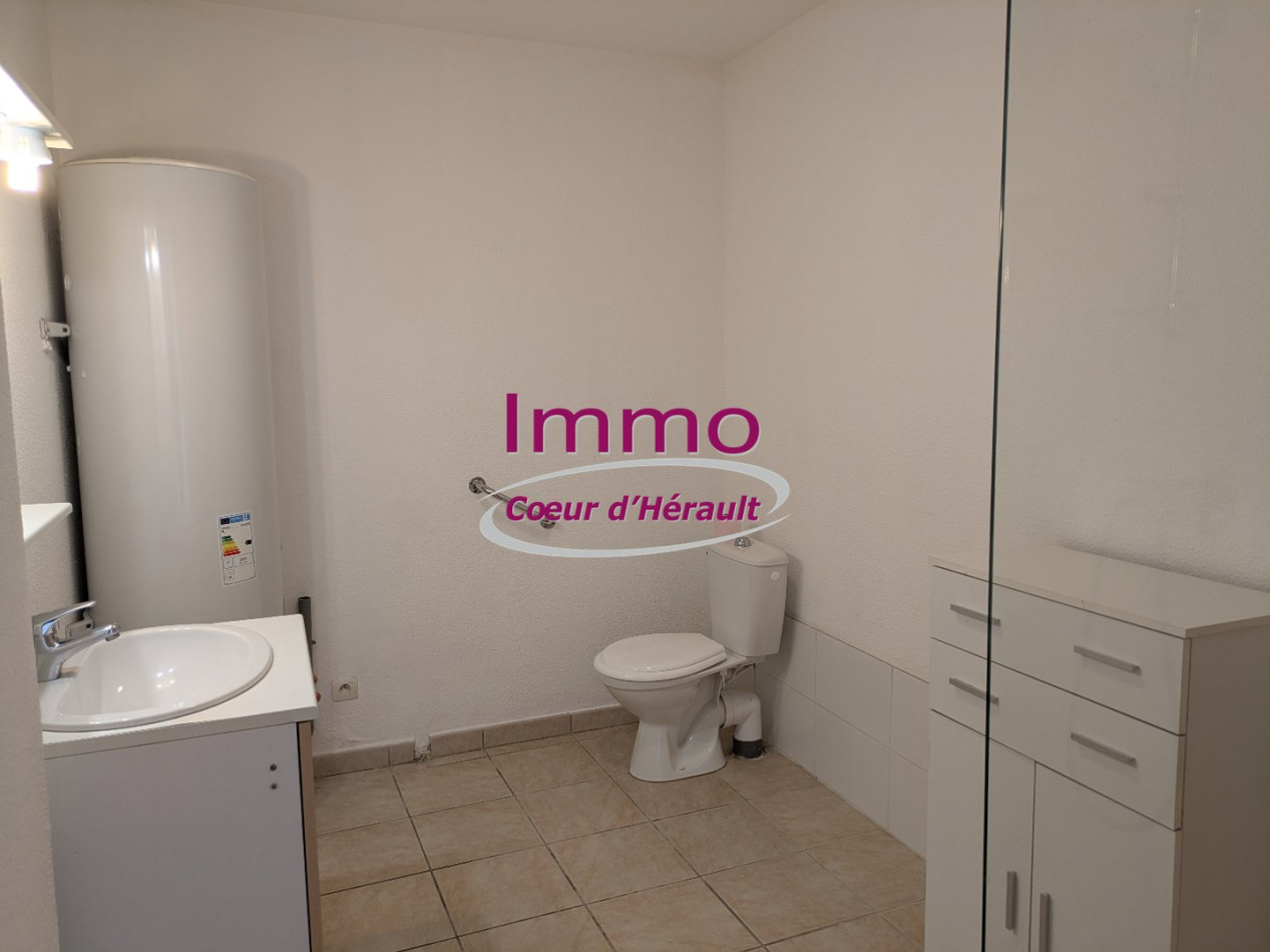 location Appartement en résidence Saint Andre De Sangonis - Photo 7