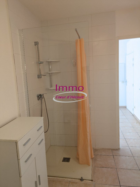 location Appartement en résidence Saint Andre De Sangonis - Photo 8