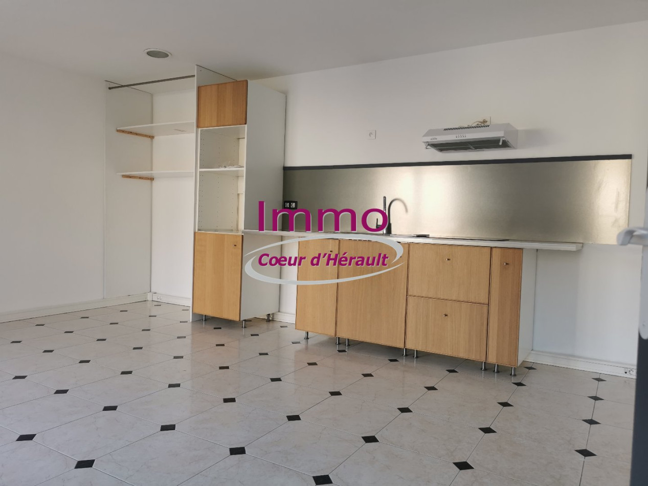 location Appartement Clermont L'herault - Photo 2