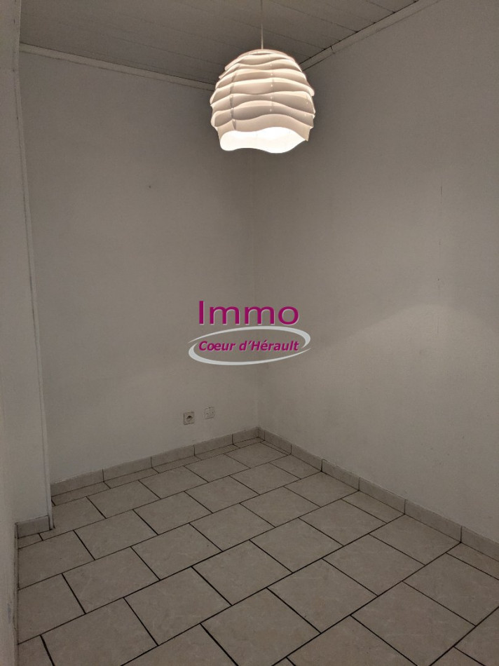 location Local commercial Clermont L'herault - Photo 7