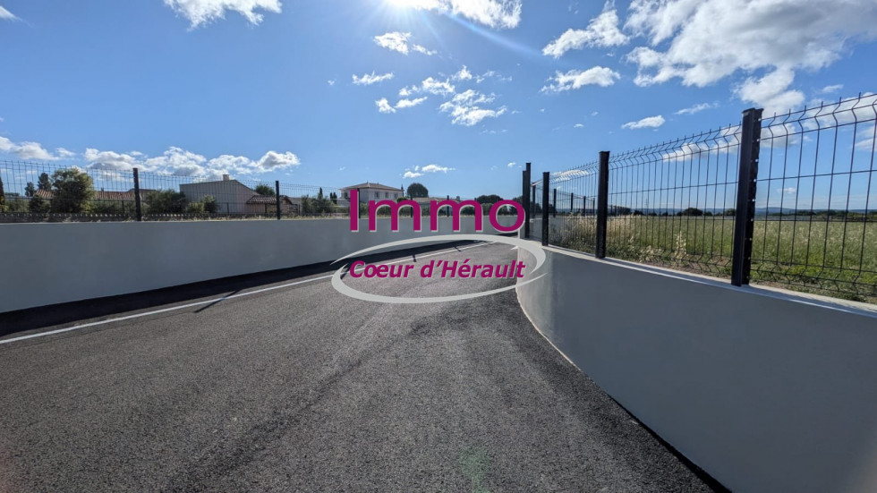 vente Terrain constructible Saint Felix De Lodez - Photo 3