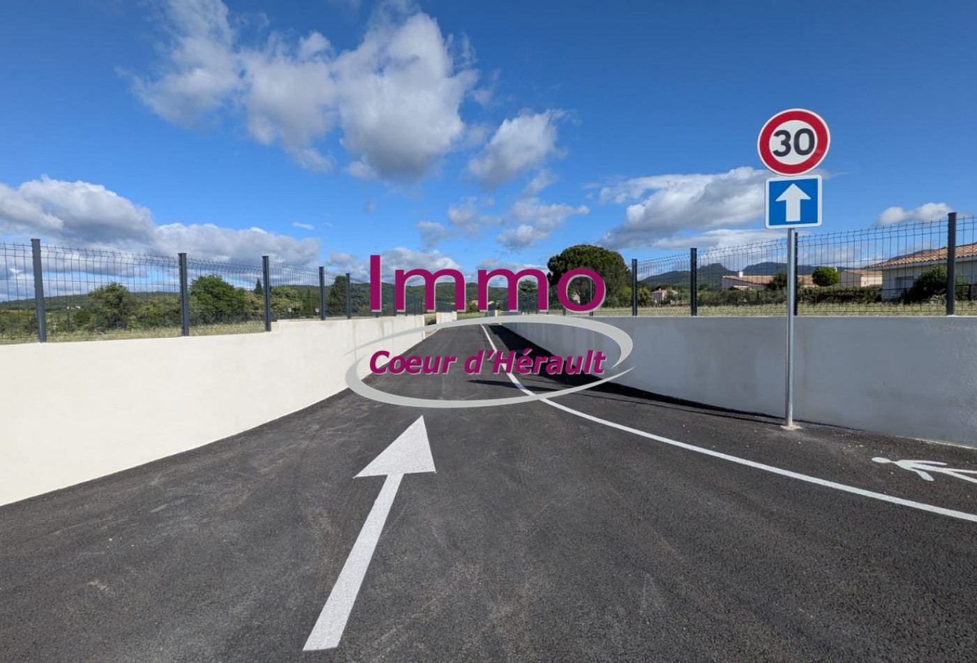 vente Terrain constructible Saint Felix De Lodez - Photo 2