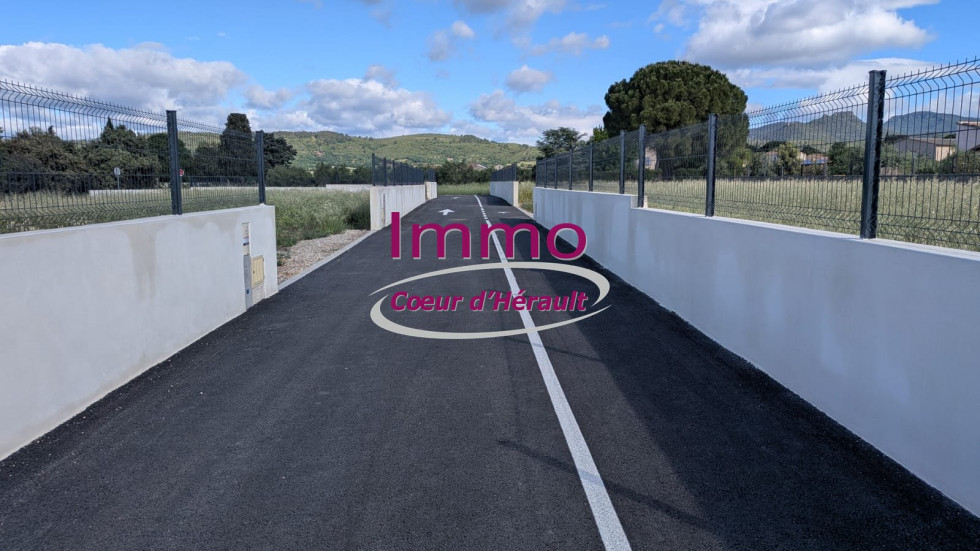 vente Terrain constructible Saint Felix De Lodez - Photo 4