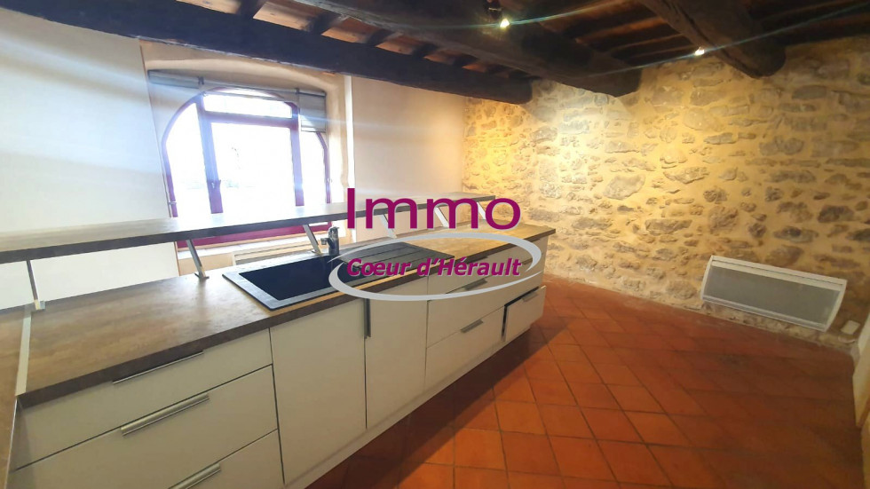 vente Maison de village Saint Felix De Lodez - Photo 2