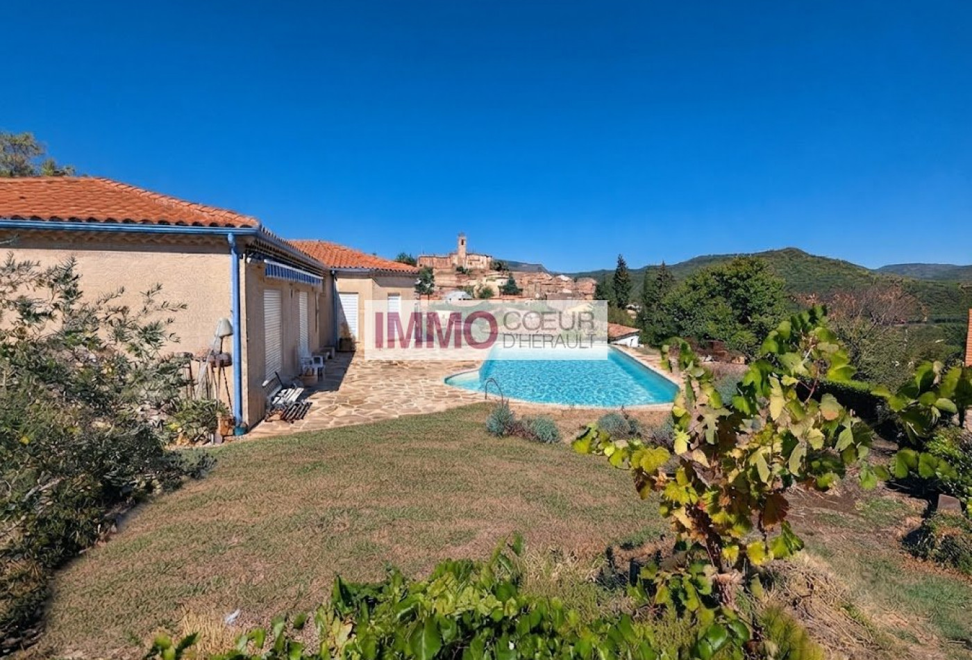 vente Villa Le Bousquet D'orb - Photo 2