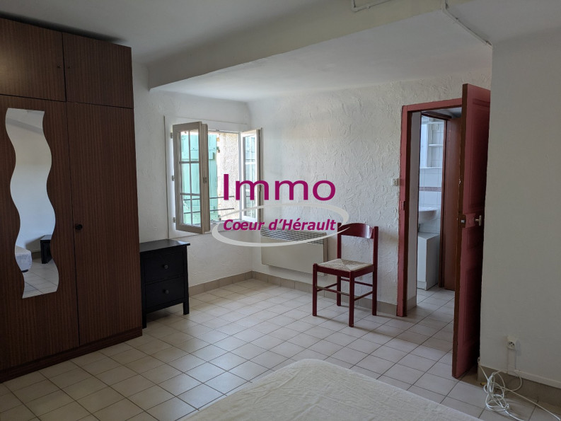 location Maison de village Peret - Photo 4