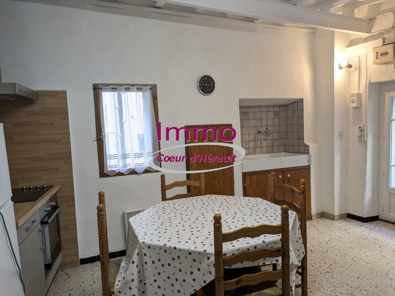 location Maison de village Peret - Photo 2