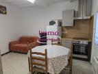 location Maison de village Peret