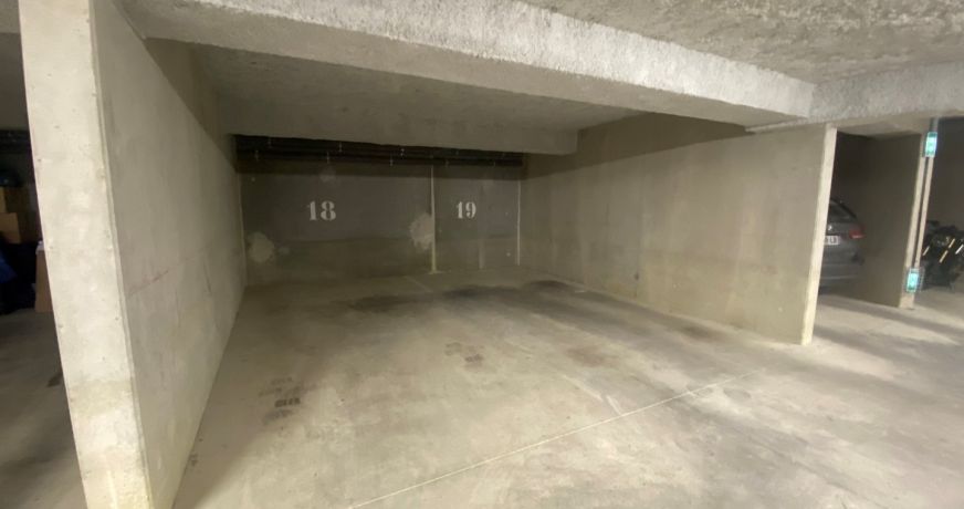 location Parking intérieur Saint Gely Du Fesc