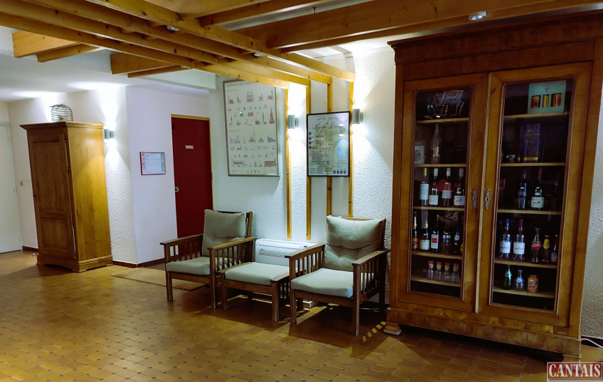 sale Hôtel bureau Auch - Photo 5