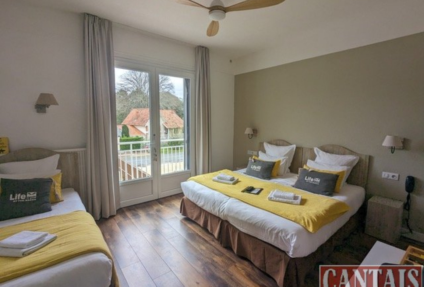 vente Hôtel bureau La Rochelle - Photo 5