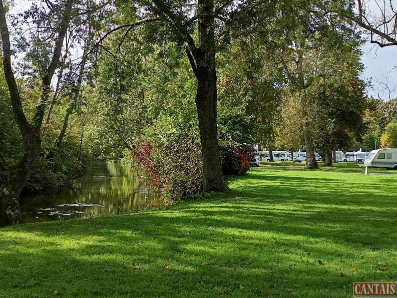 vente Camping Tours - Photo 8