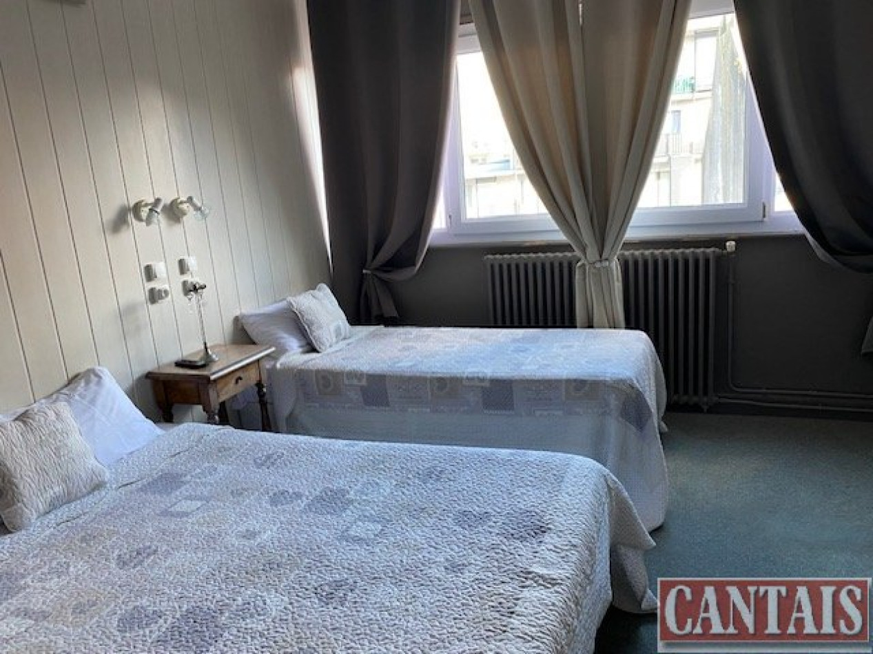 for sale Hôtel bureau Arras - Photo 1