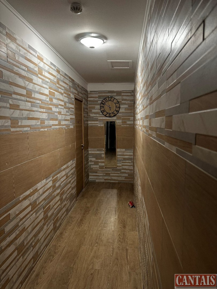 for sale Hôtel bureau Versailles - Photo 1