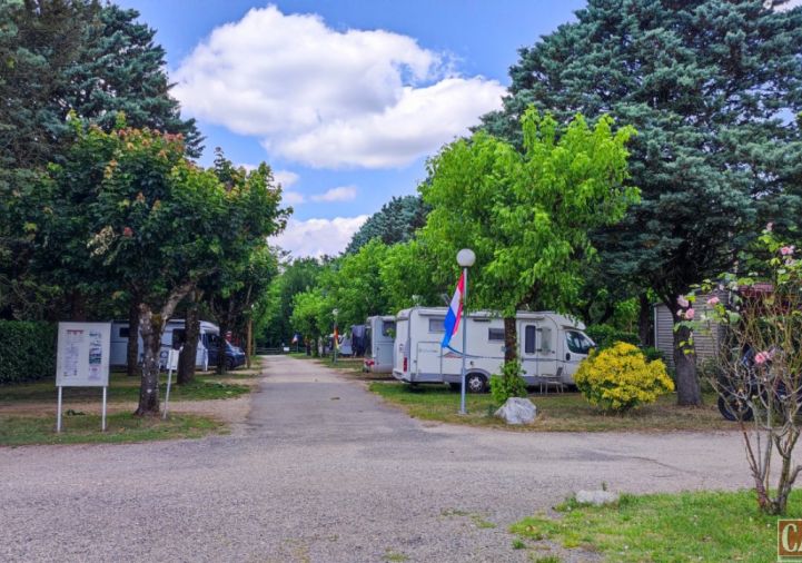 vente Camping Hauterives