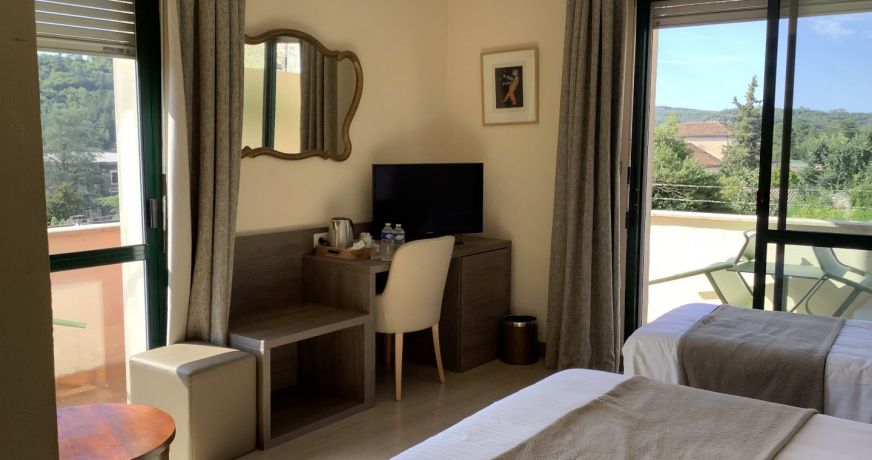 vente Hôtel bureau Freyssenet