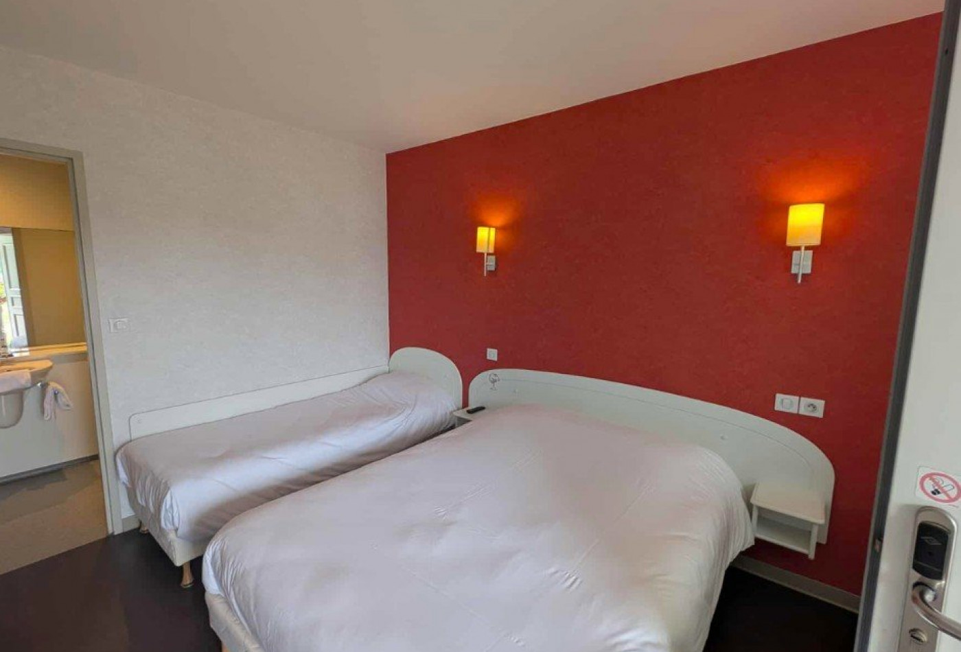 vente Hôtel bureau Perigueux - Photo 1