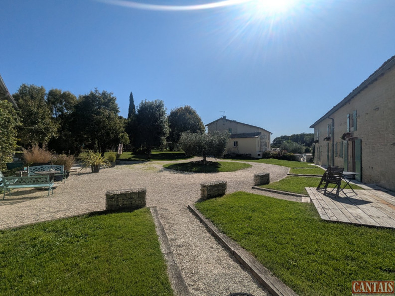 vente Gîte La Rochelle - Photo 1
