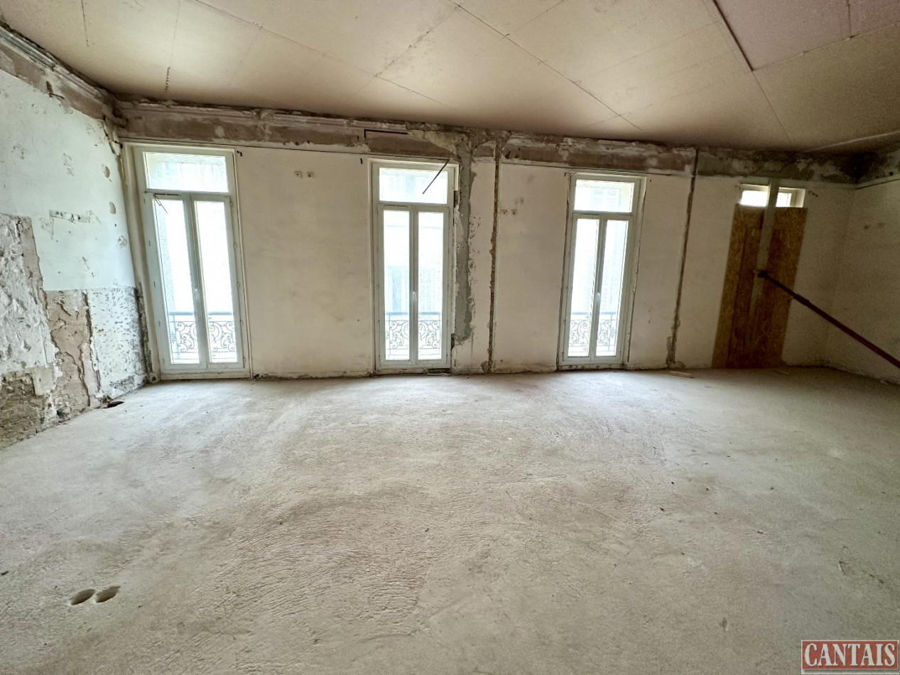 à vendre Hôtel   bureau Croix Ste - Photo 1