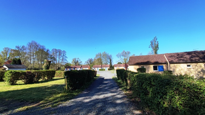 vente Camping Challuy - Photo 10