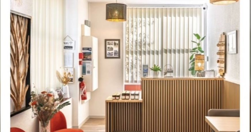 vente Hôtel bureau Nimes