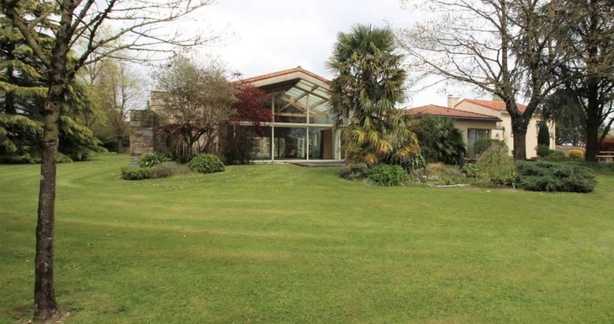 vente Gîte Mouilleron Le Captif