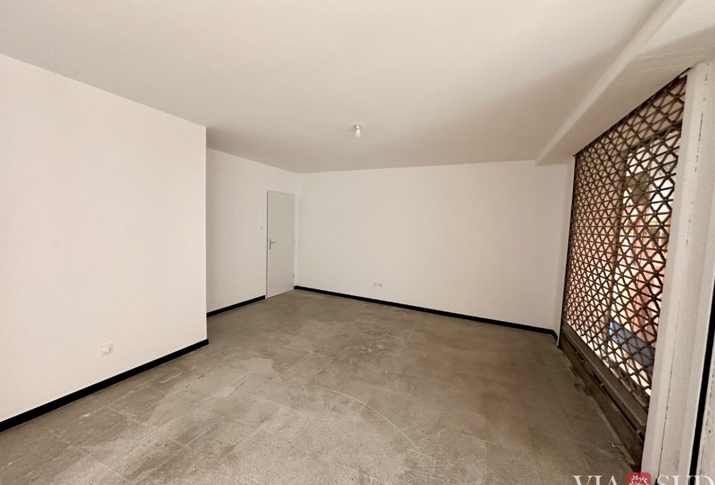 location Local commercial Beziers - Photo 3