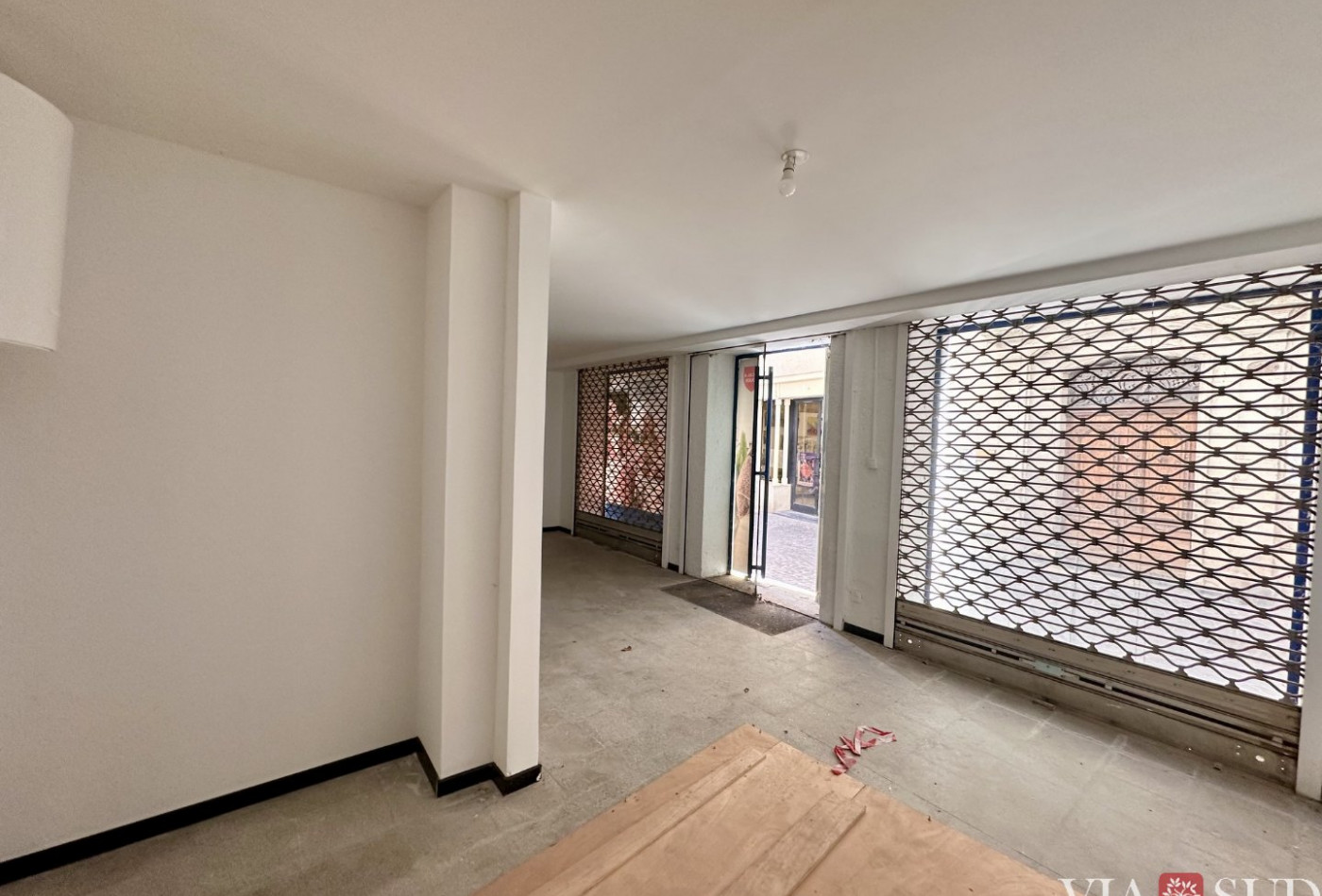 location Local commercial Beziers - Photo 5