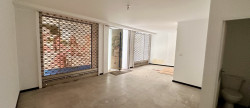 location Local commercial Beziers