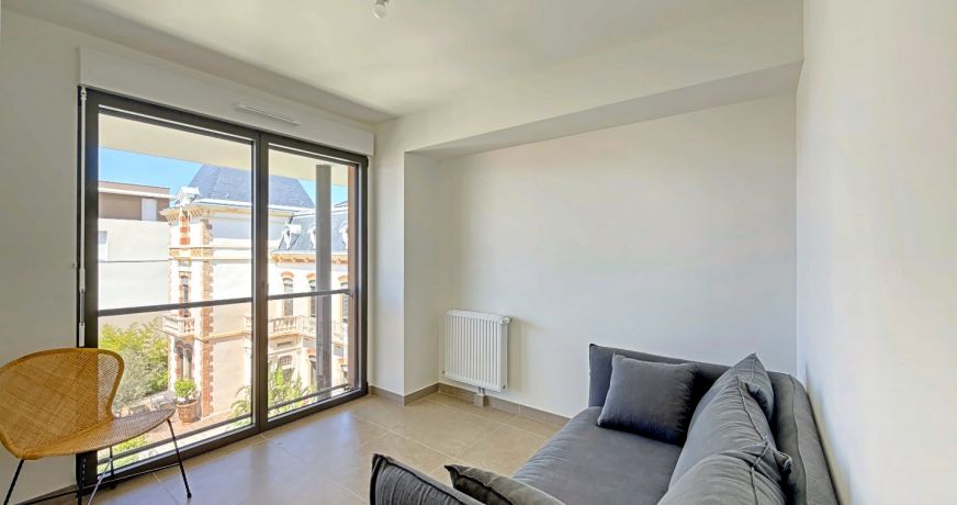 vente Appartement terrasse Beziers