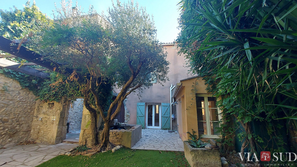 vente Maison Pailhes - Photo 1
