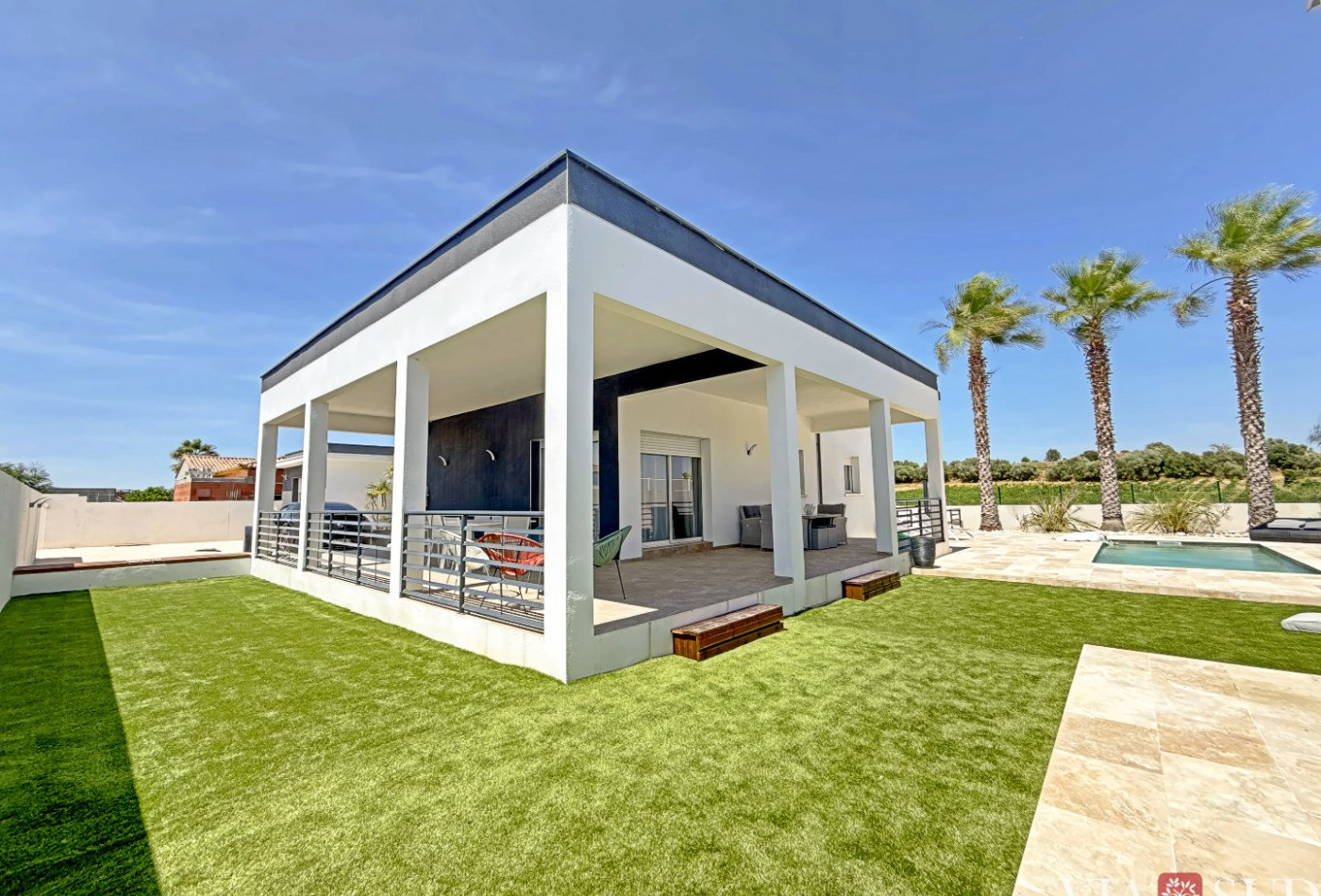 vente Maison Abeilhan - Photo 1