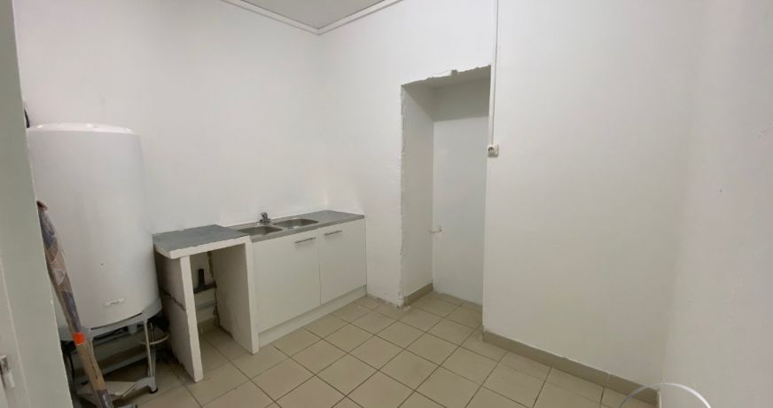 location Local commercial Magalas