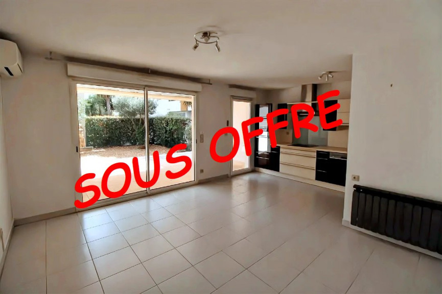 à vendre Appartement en rez de jardin Meze - Photo 1