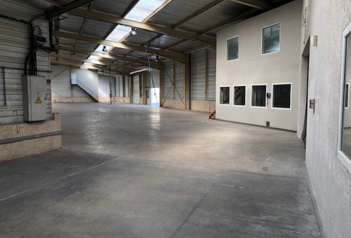 location Local commercial Ales - Photo 3