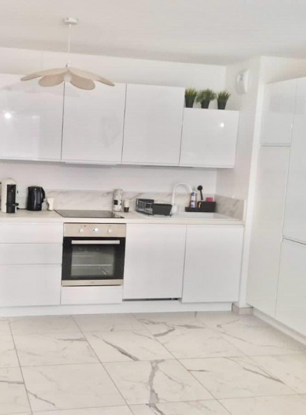 location Appartement en résidence Saint Laurent Du Var - Photo 5