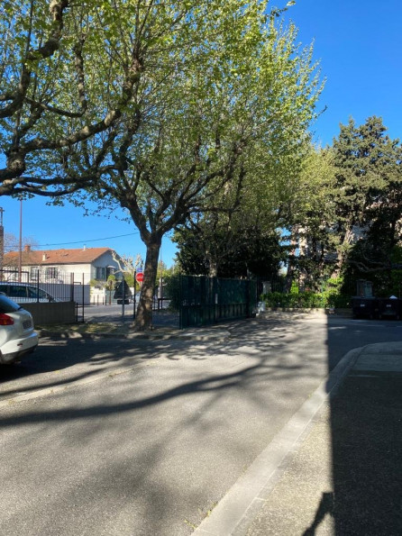 location Appartement en résidence Avignon - Photo 2