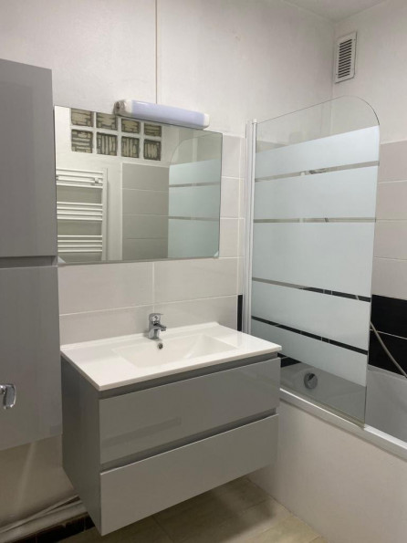 location Appartement en résidence Avignon - Photo 3