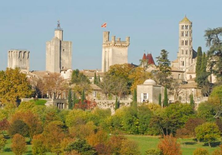for sale Appartement en frais réduits Uzes