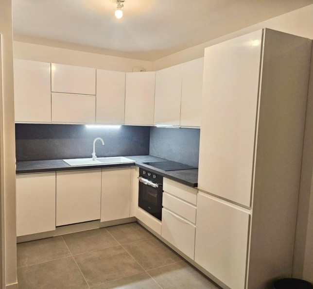 location Appartement neuf Clichy - Photo 2