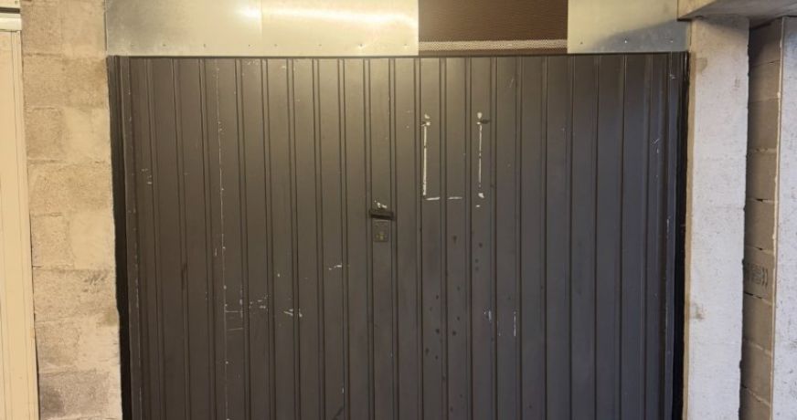vente Garage Les Angles